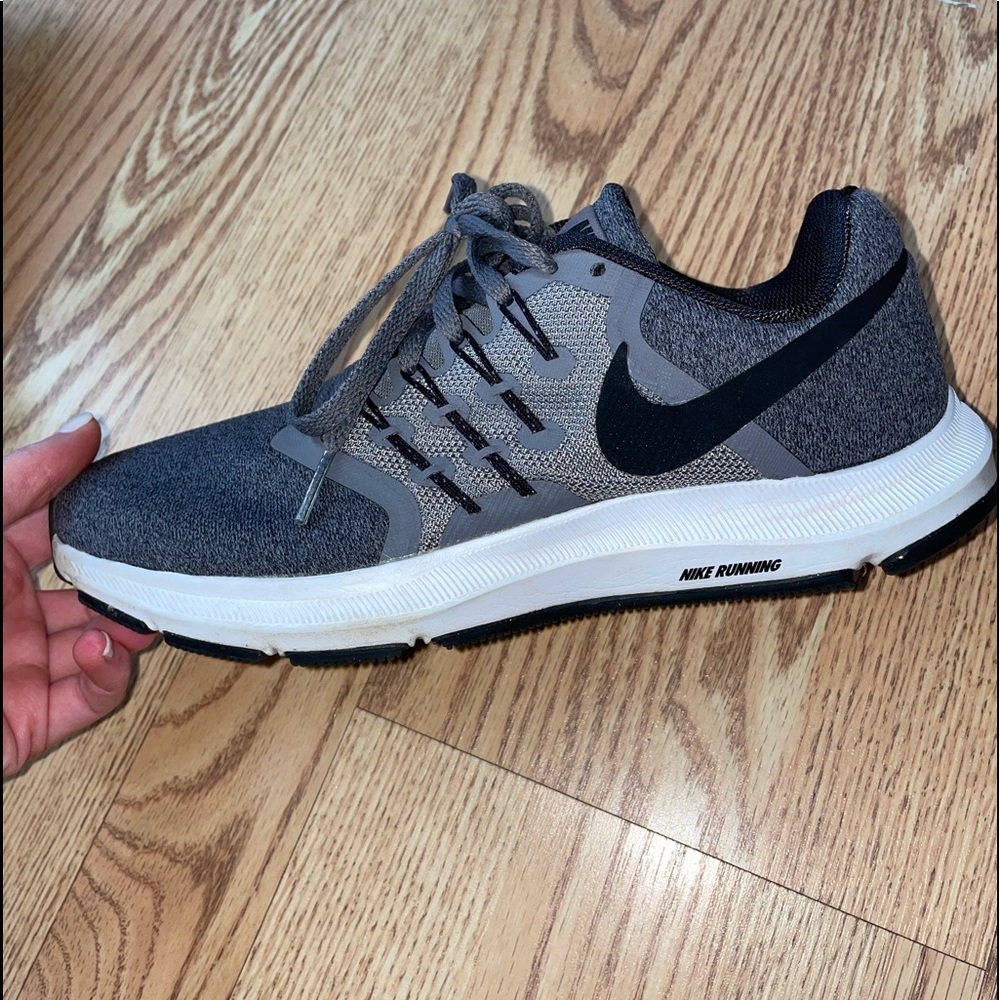 Nike Running Tennis Shoes